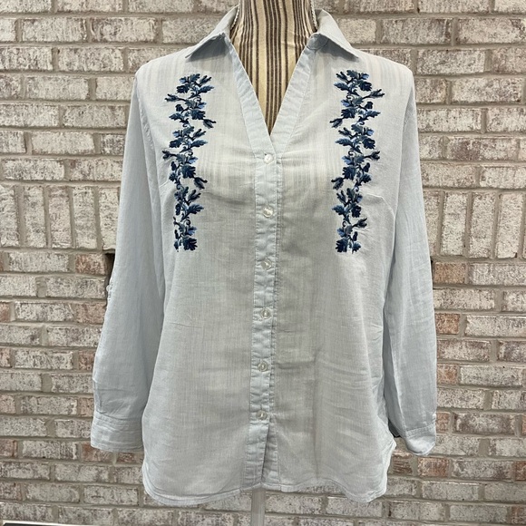 Lapis Tops - Lapis Embroidered Blue Floral Women's Top Size Small